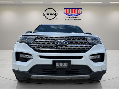 Used 2023 Ford Explorer Limited w/ Equipment Group 301A AWD/4WD image 6