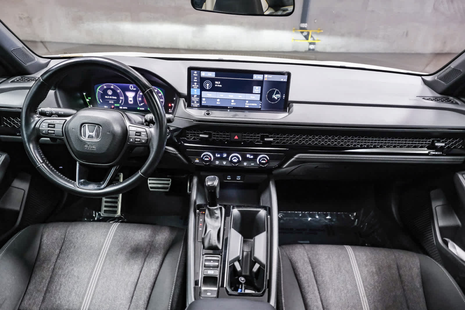 Used 2023 Honda Accord Sport image 14