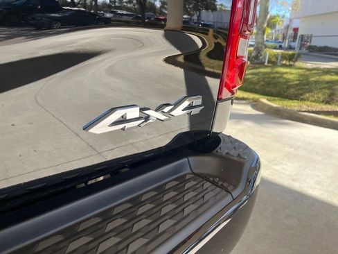 New 2022 RAM 2500 Big Horn w/ Level C Equiment Group image 22