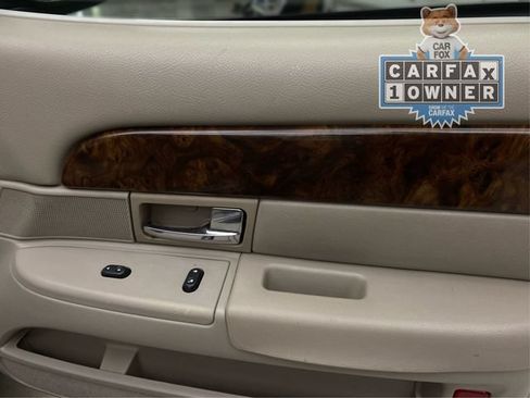 Used 2007 Mercury Grand Marquis GS RWD image 24