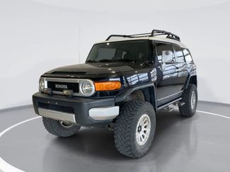 Used 2008 Toyota FJ Cruiser Base video 1