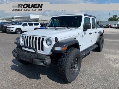 Used 2021 Jeep Gladiator Sport w/ Trailer Tow Package