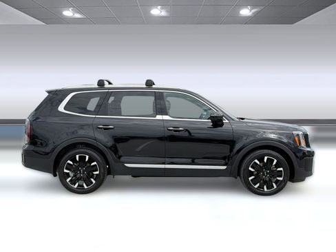 Used 2024 Kia Telluride SX image 8