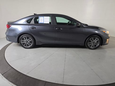 Used 2023 Kia Forte GT-Line w/ GT-Line Premium Package FWD image 6