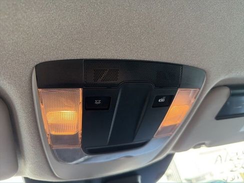 Used 2023 Kia Niro LX FWD image 15