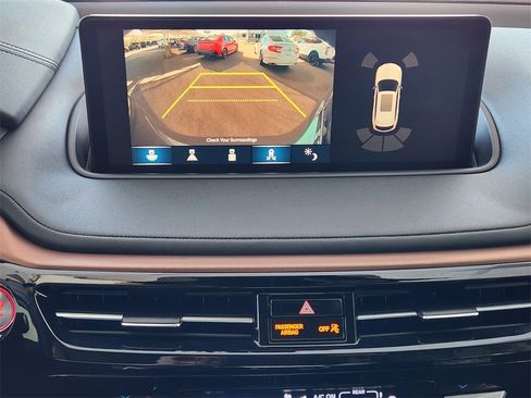 Used 2022 Acura MDX FWD w/ Technology Package image 18