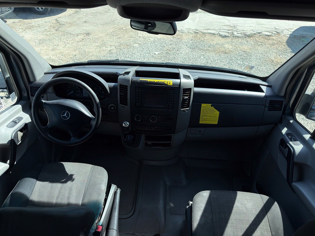 Used 2018 Mercedes-Benz Sprinter 2500 image 20