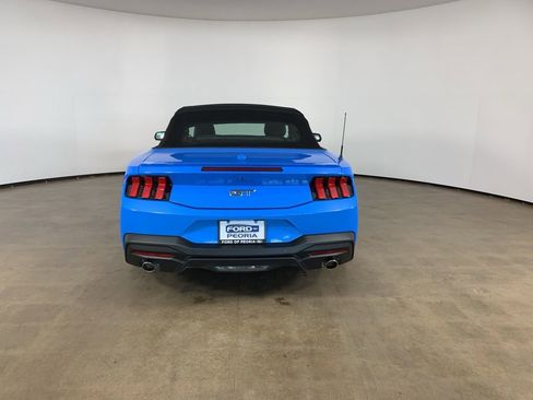 Used 2025 Ford Mustang GT Premium image 10