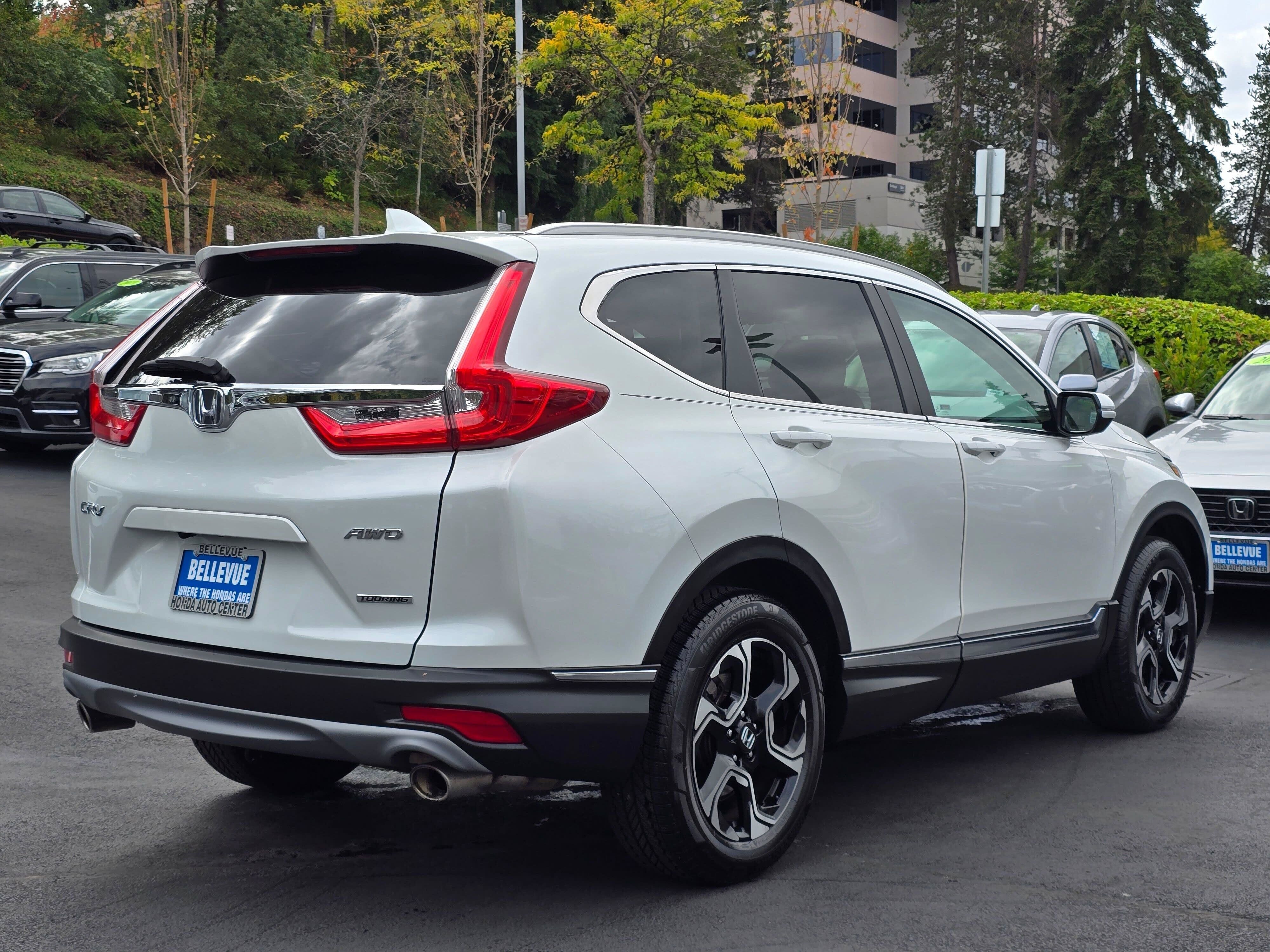 Used 2019 Honda CR-V Touring image 5