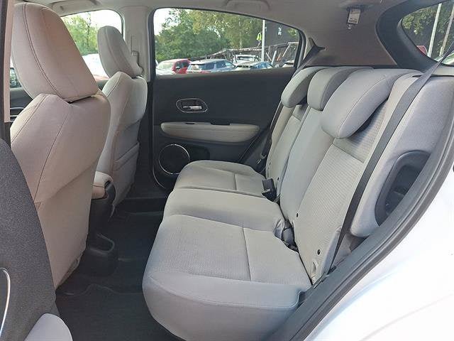 Used 2022 Honda HR-V EX image 11
