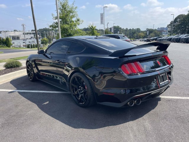 Used 2018 Ford Mustang Shelby GT350R w/ GT350R Equipment Group 920A RWD image 54