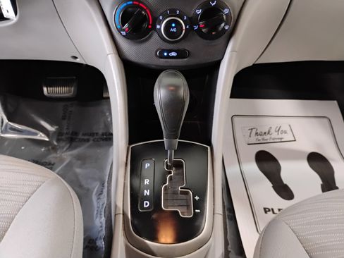 Used 2016 Hyundai Accent SE image 25