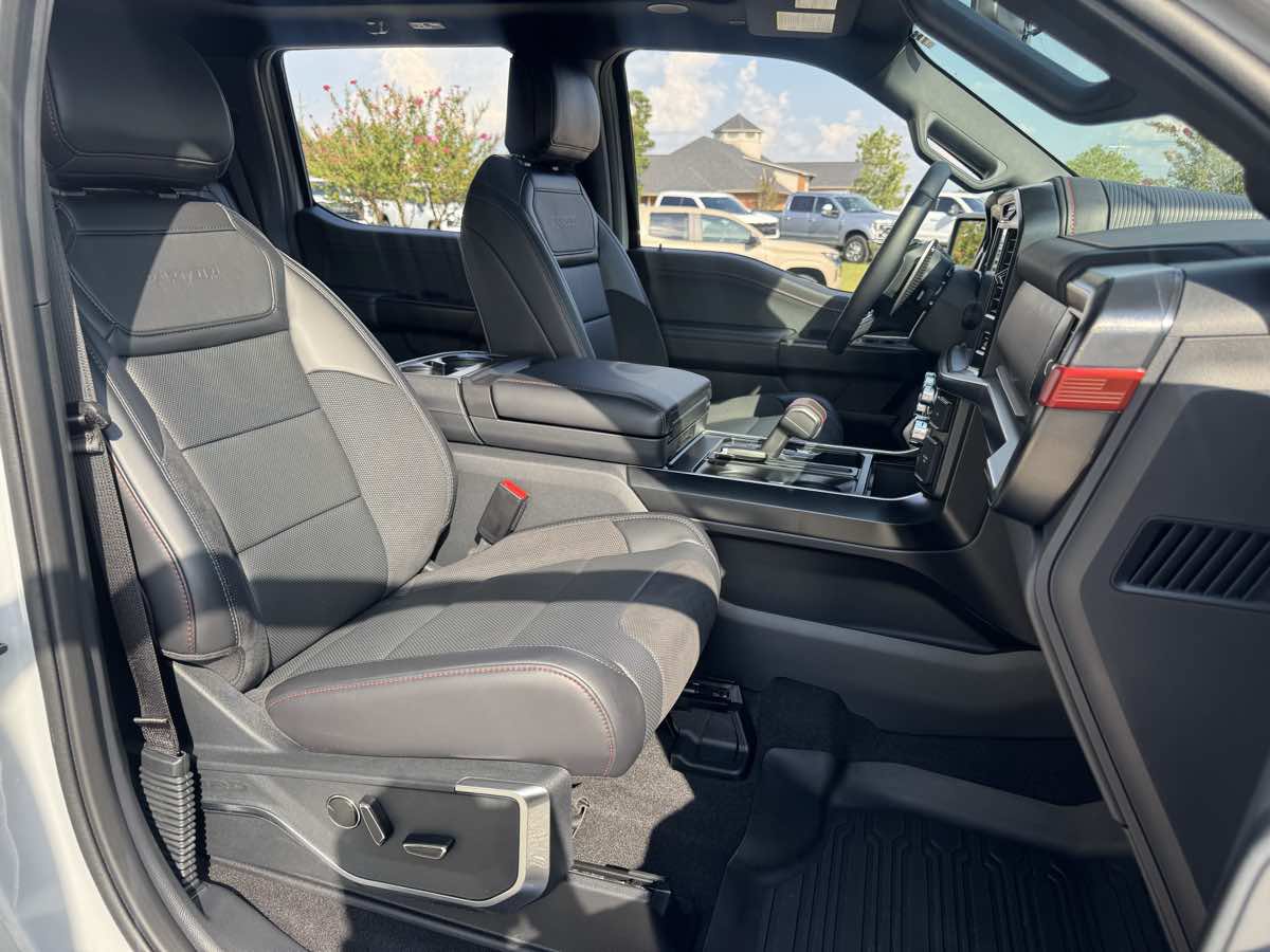 Used 2026 Ford F150 Raptor AWD/4WD image 12