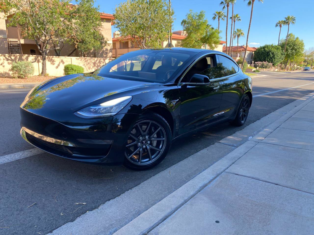 Used 2020 Tesla Model 3 RWD image 3
