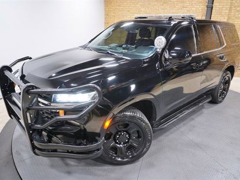 Used 2021 Chevrolet Tahoe 4WD image 2