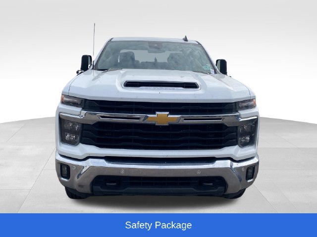 Certified 2025 Chevrolet Silverado 3500 LT w/ Safety Package AWD/4WD image 5