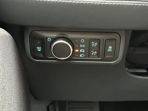 New 2025 Ford Mustang Mach-E Select image 31