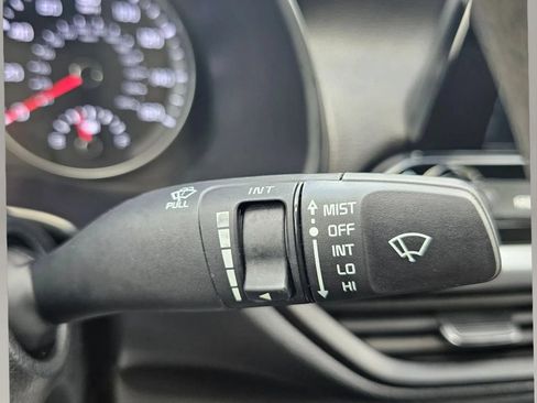 Used 2024 Kia Forte LXS FWD image 16