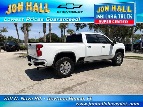 Used 2024 Chevrolet Silverado 2500 High Country w/ High Country Premium Package AWD/4WD image 13