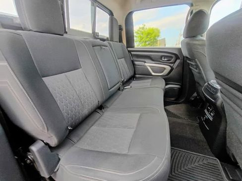 Used 2016 Nissan Titan SV AWD/4WD image 60