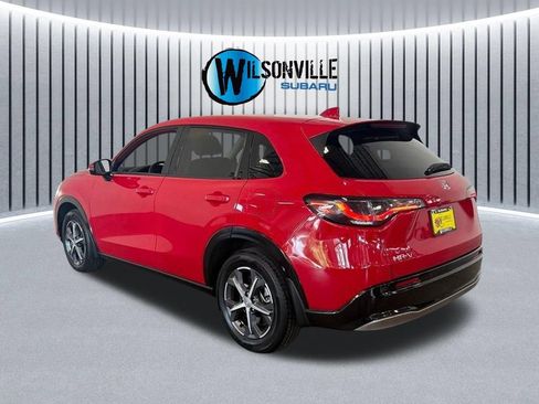 Used 2025 Honda HR-V EX-L image 8
