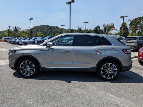 Certified 2023 Lincoln Nautilus Reserve w/ Equipment Group 201A image 10