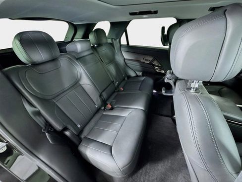 Used 2024 Land Rover Range Rover Sport SE image 29
