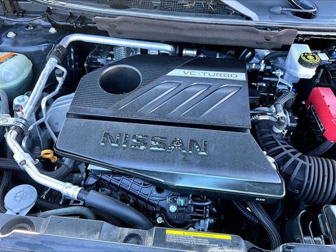 Certified 2023 Nissan Rogue SV image 33
