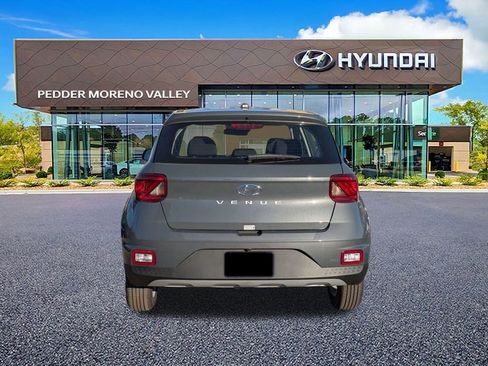 New 2026 Hyundai Venue SE image 5