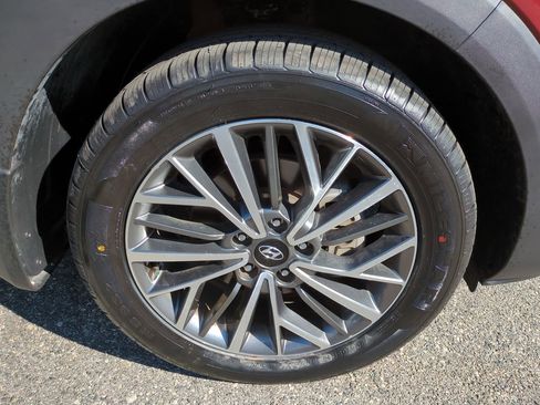 Used 2019 Hyundai Tucson SEL image 11