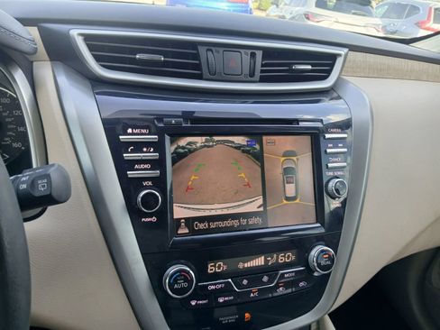Used 2019 Nissan Murano SV w/ Premium Package FWD image 31