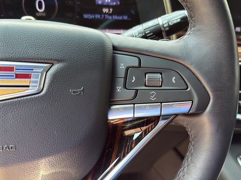 Certified 2024 Cadillac Escalade Premium Luxury w/ LPO, Floor Liner Package AWD/4WD image 39