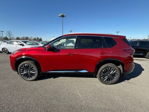 New 2026 Nissan Rogue Platinum w/ Tech Package image 8