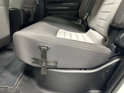 Used 2025 Toyota Tacoma TRD Off-Road image 45