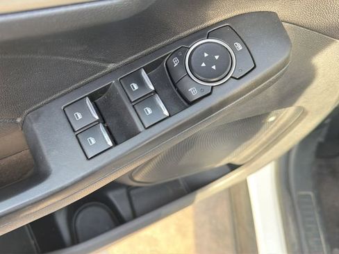 Used 2021 Ford Escape SEL image 20