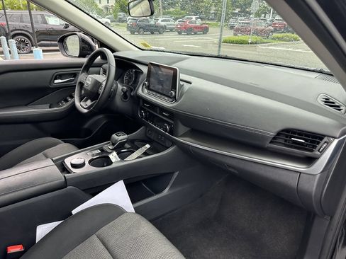 Certified 2025 Nissan Rogue SV AWD/4WD image 25
