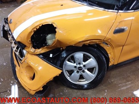 Used 2015 MINI Cooper 2-Door Hardtop image 14