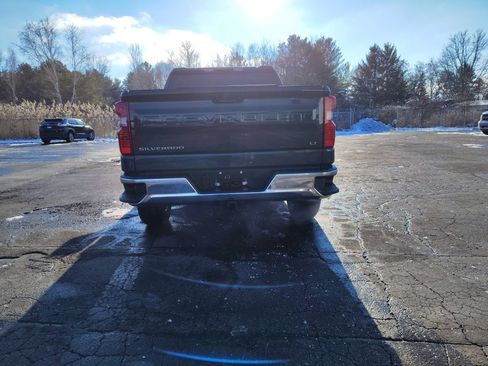 New 2026 Chevrolet Silverado 1500 LT image 4