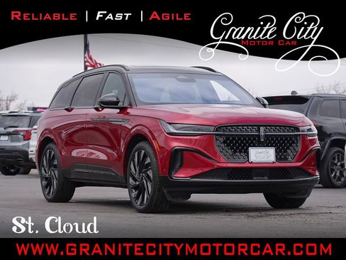 Used 2024 Lincoln Nautilus Reserve w/ Equipment Group 203A image 1