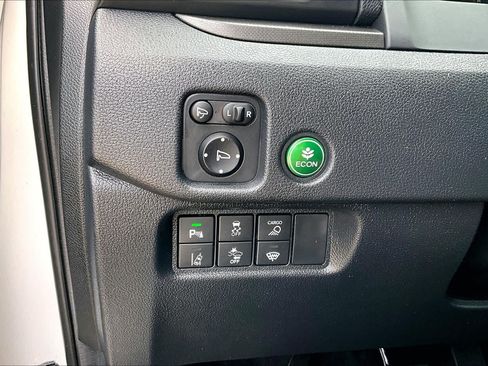 Used 2024 Honda Ridgeline TrailSport image 36