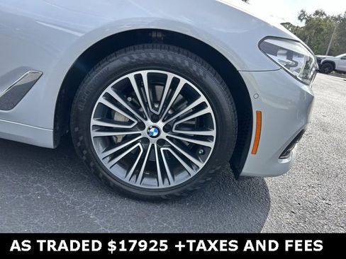 Used 2019 BMW 530i w/ Premium Package image 8