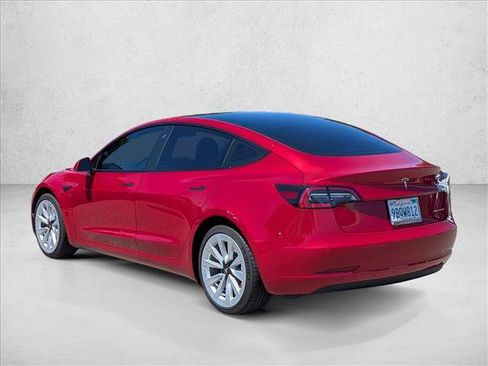 Used 2022 Tesla Model 3 Long Range AWD/4WD image 8