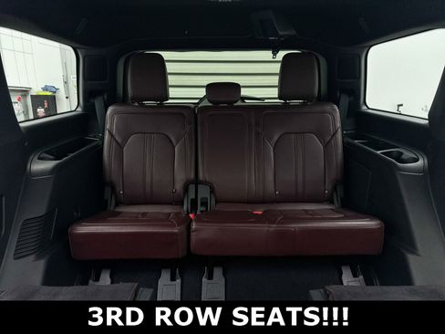 Used 2024 Ford Expedition Limited image 8