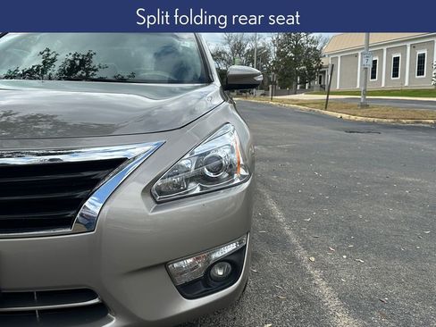 Used 2015 Nissan Altima 2.5 SV w/ Convenience Package image 20