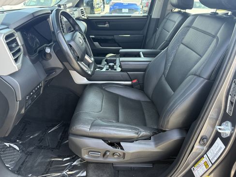 Used 2022 Toyota Tundra Limited image 13