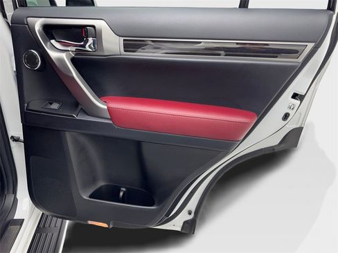 Used 2022 Lexus GX 460 Premium image 45