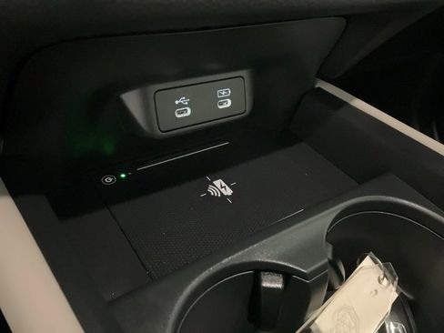 Certified 2026 Honda HR-V LX image 12