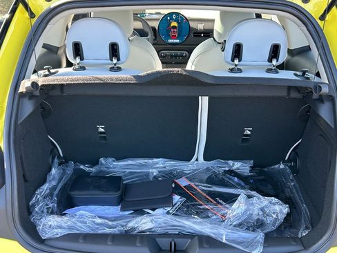 New 2026 MINI Cooper S image 32