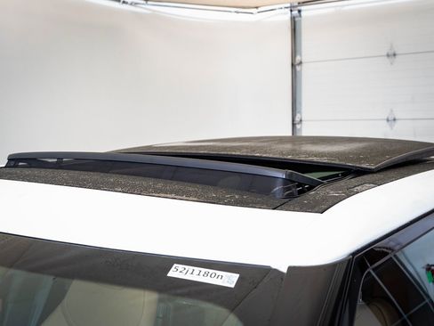 New 2025 Land Rover Range Rover Sport Dynamic SE image 14