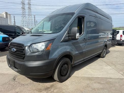 Used 2019 Ford Transit 250 148 High Roof Extended RWD image 3